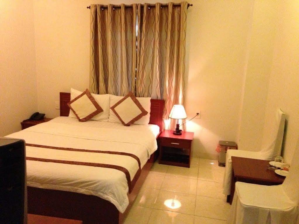 Bloom Hotel Da Nang Exterior photo
